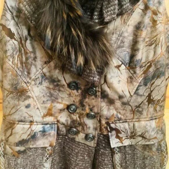RARE VTG IDENTITY CLUB Camo Knit & FAUX Leather Feathers/Fur Sweater Vest - Picture 9 of 16